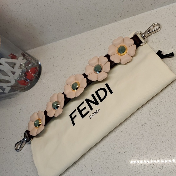 FENDI ROMA Floral studded leather strap - Picture 1 of 8